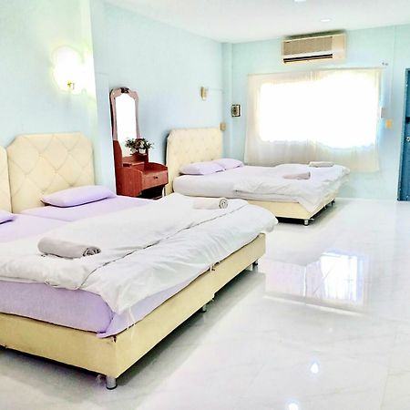 Ranong Boutique Hotel And Mall Exterior foto